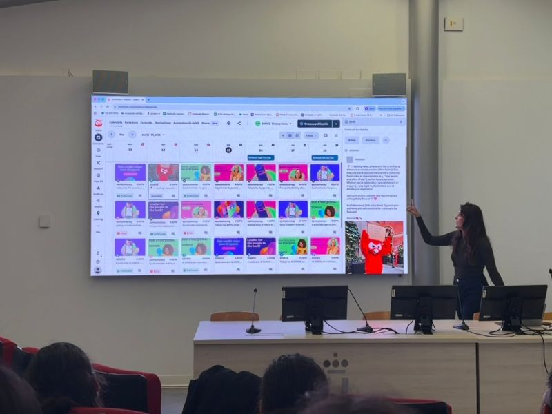 Alejandra Coloma, Senior Account Executive de Hootsuite Inc.